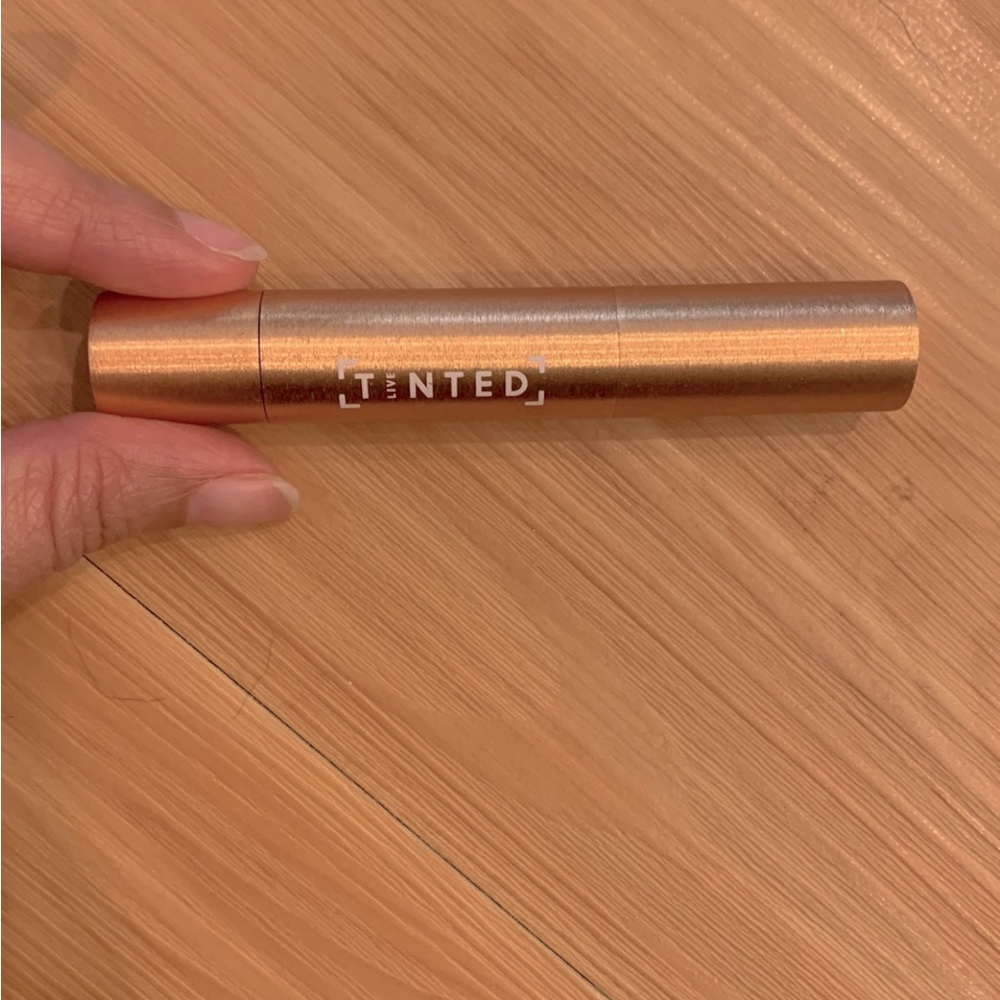 Live Tinted Change Huestick